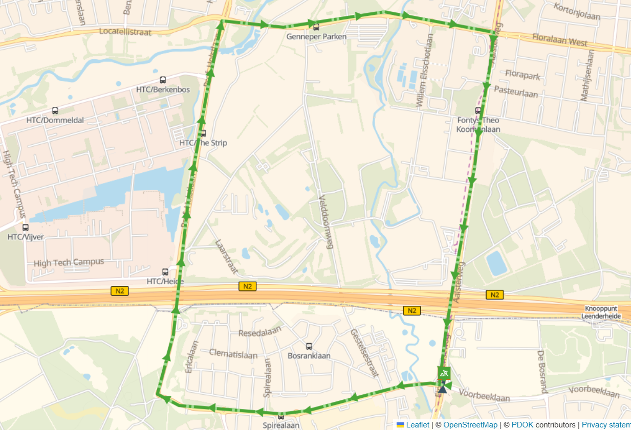 Kaart met de omleidingsroute rond de kruising Eindhovenseweg en Burgemeester Mollaan en wordt weergegeven met groene pijlen.